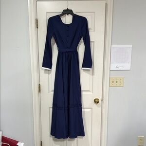 Victorian Vintage Women’s Costume Dress